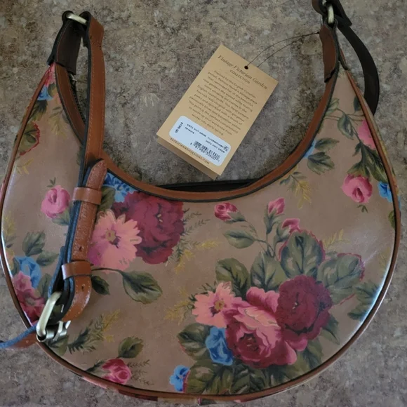NWT Patricia Nash Coley Crescent HoboCrossbody Bag• Vintage Victorian Garden - Picture 2 of 3